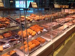 面包甜点陈列柜-巴黎贝甜(大宁国际商业广场店)