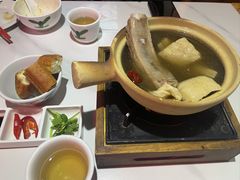 -芽笼芽笼新加坡餐厅(世纪汇店)