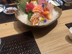 -小山日本料理(兴业太古汇店)