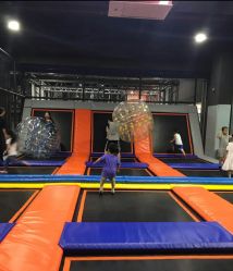 -蹦贝运动中心·蹦床·攀岩·闯关(龙岗店)