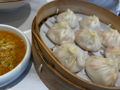 -馋三尺蟹粉小笼(人民广场店)