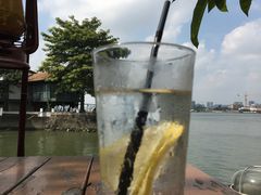 -喜洲吧·江畔老船厂·庭院餐厅(喜临院店)