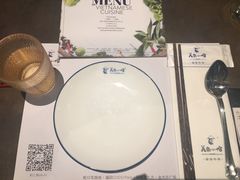 -美奈小馆·越南料理(中航城君尚购物中心店)