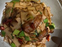 -青年公社烤鸭(青年路店)