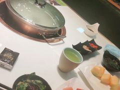 -洪氏嗨捞·猪肚鸡火锅(阳光天地店)