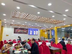 大堂-撒拉人家.酸菜牦牛肉火锅