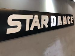 -STAR舞蹈工作室