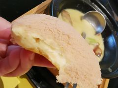 酥皮牛奶包-金玉满堂潮州酒楼(无限极荟购物广场店)