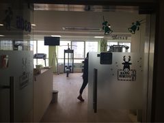 V&nbsp;Lines私人教练工作室(建外SOHO店)-VLines耀能运动24小时·月付制健身(京广桥店)