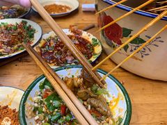 -拈签一笑黄牛肉辣卤串串