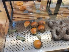 -超港·蛋糕面包(龙河路店)