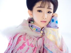 -九月鹰飞汉服摄影工作室