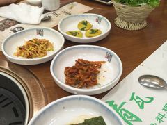 -青瓦餐厅·生鱼片·韩园烤肉(西塔店)