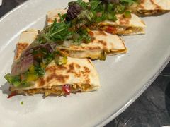 -LESCEDARS Brasserie Bistro香柏树