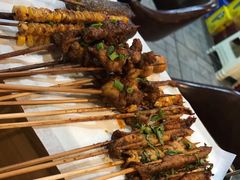 -陈员外正宗夹江烧烤(广福路店)