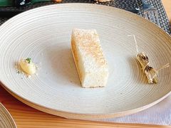 餐前面包-香樟花园法式铁板烧(恒隆广场店)