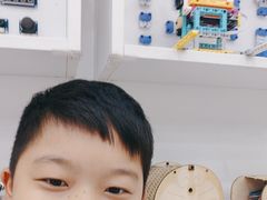 -艾克瑞特AI机器人·少儿编程·STEAM教育(万达校区)