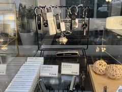 -天津波士信达奔驰4S店(卫津南路店)