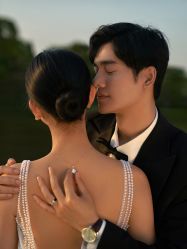 -至臻微拉婚纱摄影