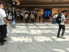 -东荟城名店仓