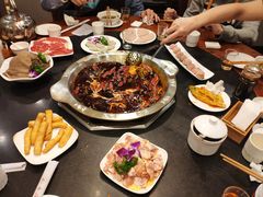 -山城年华老火锅(玉林店)