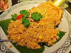 -大头虾越式风味餐厅(光明广场店)