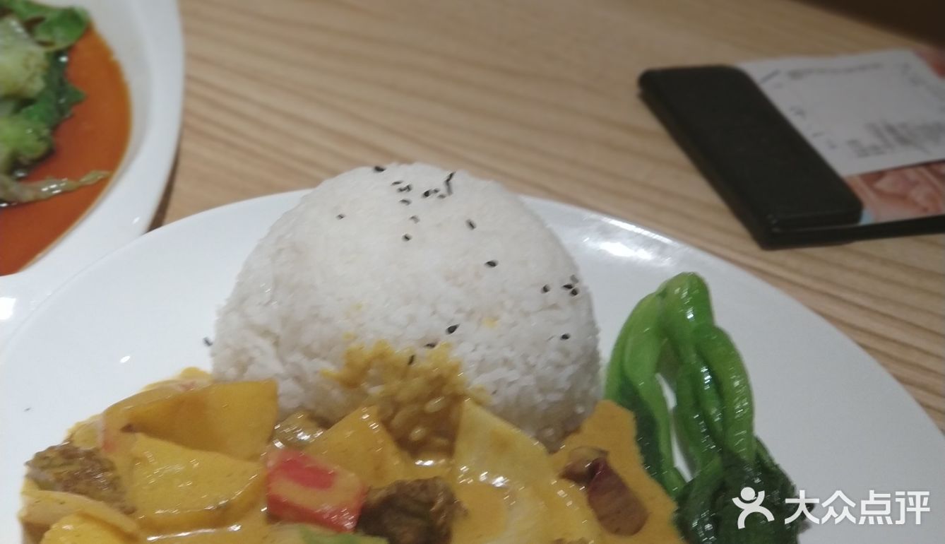 带着V7大佬吃特权