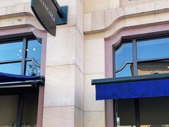 -BALENCIAGA(比斯特苏州购物村店)