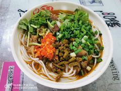-湖南牛肉特色粉面(华屏路店)