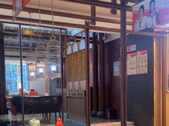 -阿瓦山寨·湘菜现炒·剁椒鱼头王(咸阳总店)