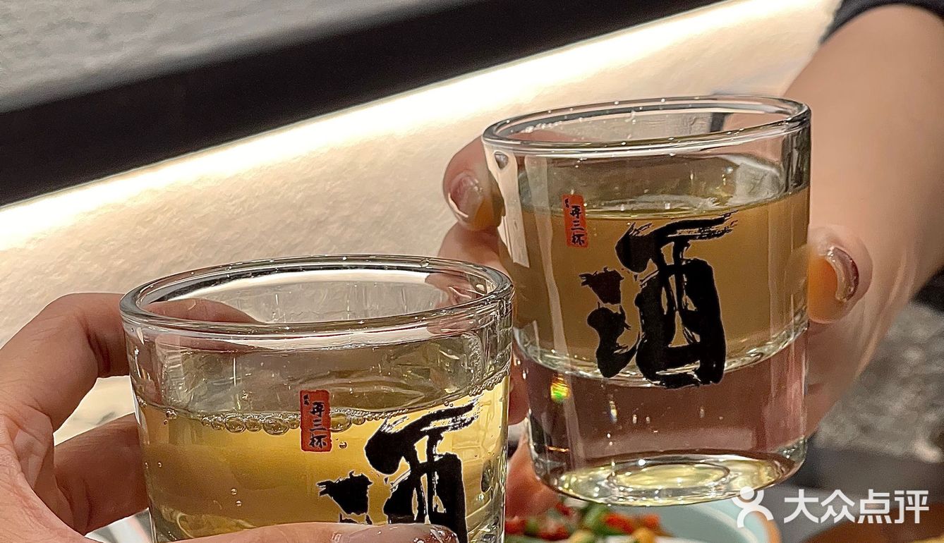 魔都首店小酒馆🏮精酿微醺🍶我还要再三杯🤩