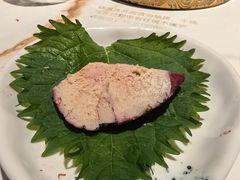 -雍容荟帝王蟹活龙虾展台自助(IFS黑金店)