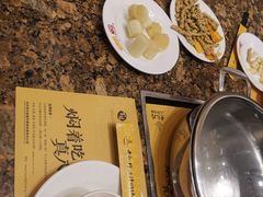 -黄记煌三汁焖锅(银盆岭万达广场店)