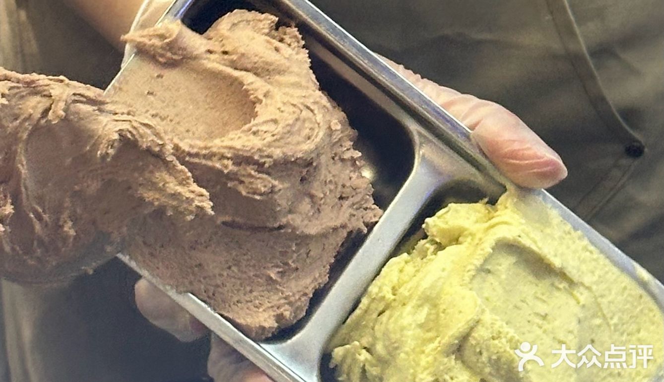 坐标北京，吃到了拉丝的五常稻香冰淇淋🍦