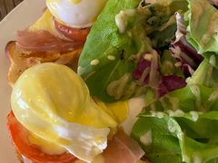 -Common Table · Brunch & Coffee