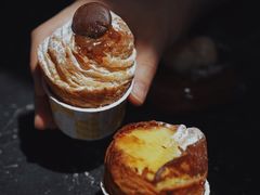 yuan&nbsp;yang&nbsp;cruffin-Keong Saik Bakery
