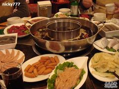 -小天鹅火锅·一线江景洪鼎旗舰店(洪崖洞店)