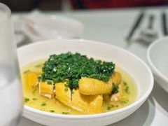 -滩外滩·本帮江浙菜(新天地店)