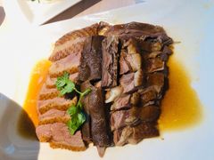 -匠心牛公馆·潮汕牛肉海鲜火锅(索菲特店)