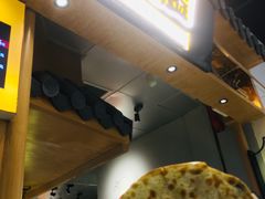 鲜肉香辣锅盔-巷内锅盔(西城都荟店)
