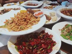 -赶海部落海鲜城(海阳路店)