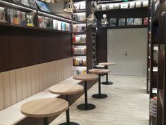 -钟书阁(群光广场店)