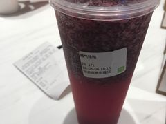 -奈雪的茶(湖滨银泰in77C区PRO店)
