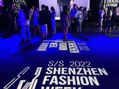 -欢乐海岸椰林沙滩-2025湾区超级灯会