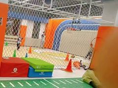 -悦动体能篮球羽毛球网球(三里河店)