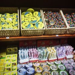 零售区-你好童年(三坊七巷店)