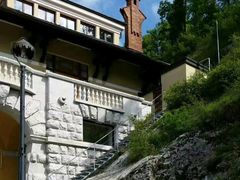 -波斯托伊纳溶洞