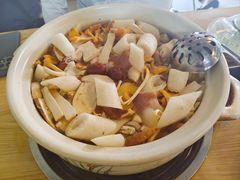 野生菌火锅-山人野生菌餐厅