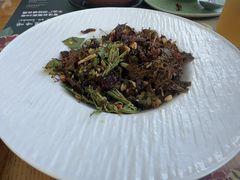 苍山四珍-甘思咪哚·云南艺术餐厅(天河广百店)