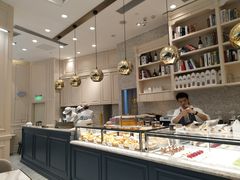 面包甜点陈列柜-法桐蛋糕·手作面包(万象城店)